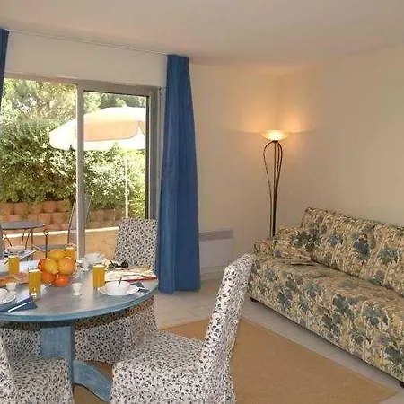 Odalys Caesar Domus Holiday park 4*