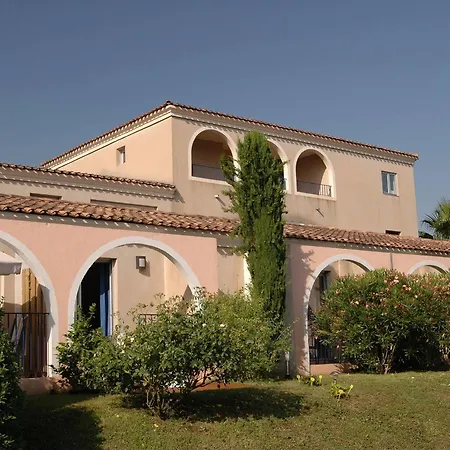 Odalys Caesar Domus Holiday park 4*